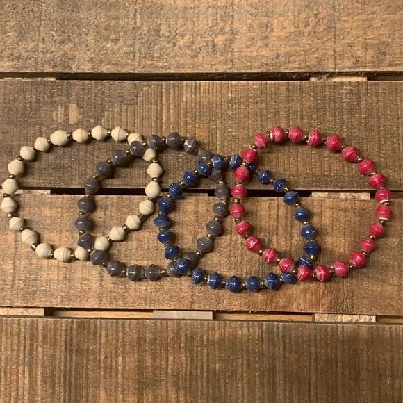 NWT 31 Bits Set of 4 Daphne Bracelets - Picture 5 of 5